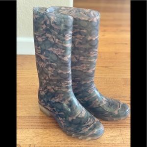 Coach camp rain boots
